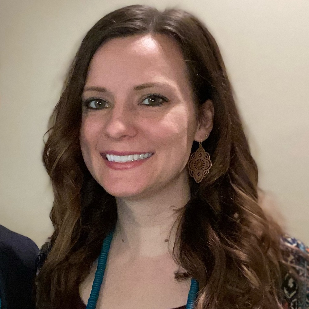 Meet your Posher, Tiffany